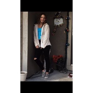 Meet your Posher, Haley